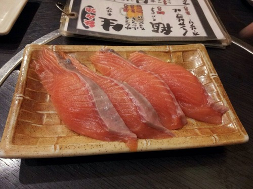 寿司　サーモン