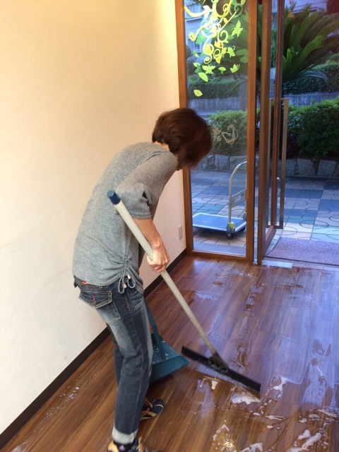 {328075E1-B68B-4DBC-9968-0C7A2B9DB22E}