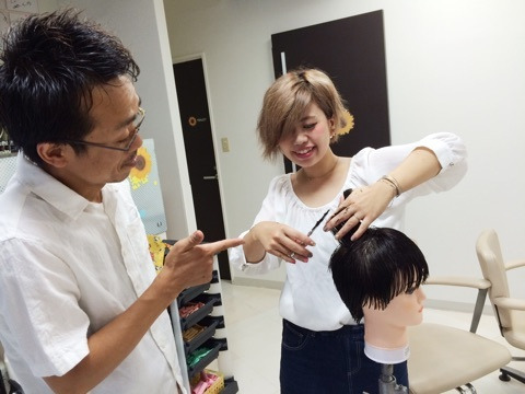 {E2AD3686-4A80-4574-A80D-34DD1C450A80}