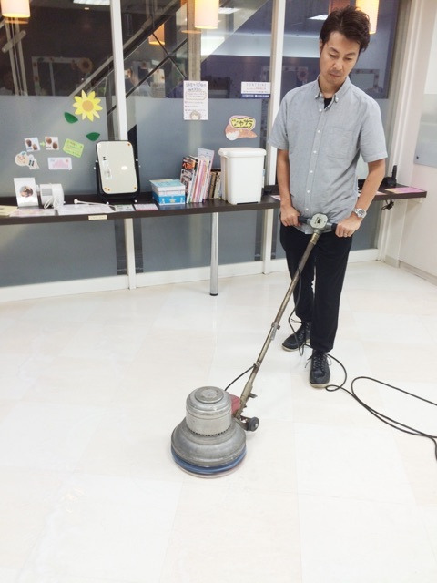 {597F42C8-35F3-45E6-8C90-C75ECBF76C60}