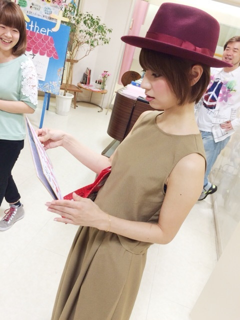 {20A6B3CD-9045-49D3-8423-6416C7C509D6:01}