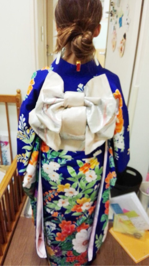 {AEB696CF-3F0D-44F6-A005-8FDB2AE558F8:01}