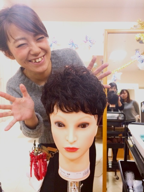 {18A7761C-7231-4148-ADC2-5E9FFEB3A221:01}