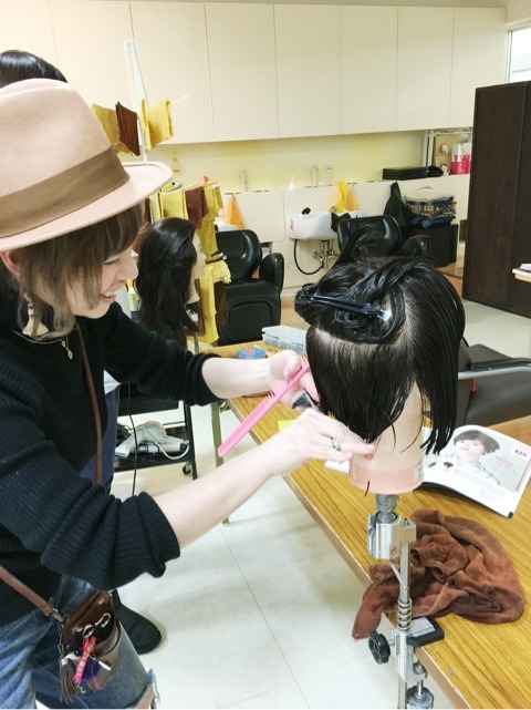 {0906EE6D-2725-44E7-B525-0B4F1157C27B:01}