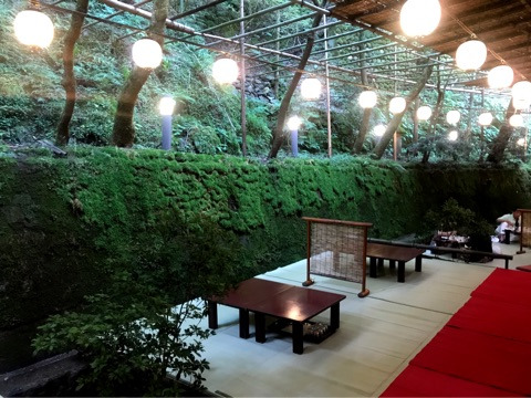 {BB3797E3-35BF-4A74-9CB2-B93EE12A0C8C}