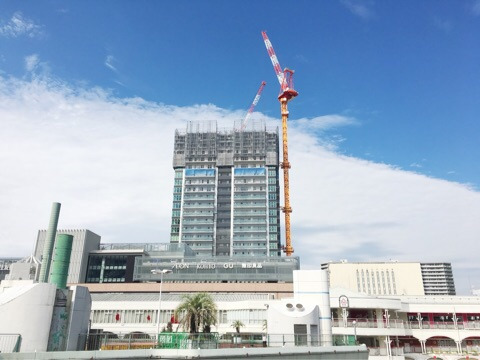 {A00BBBF4-F204-4FC9-8980-73781D32DE2F}