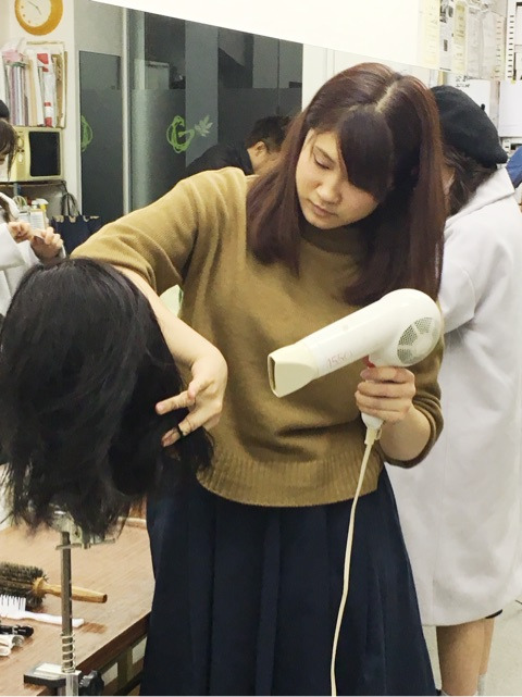 {68170694-0036-4043-B384-44C94B8FA793}